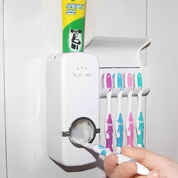 🪥 Automatic Toothpaste Dispenser & Toothbrush Holder – Wall Mounted Bathroom Organizer